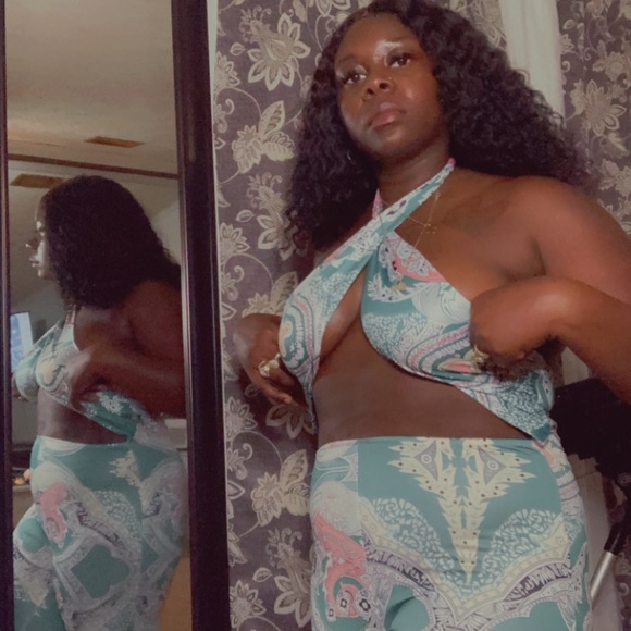 Woman’s crossover jumpsuit -S,M,L - Picture 5 of 7